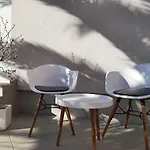 Gæstehus Helles Doppelzimmer Mit Bad, Terrasse Und Pool, Seperater Eingang, Liznjan, Istrien Ližnjan