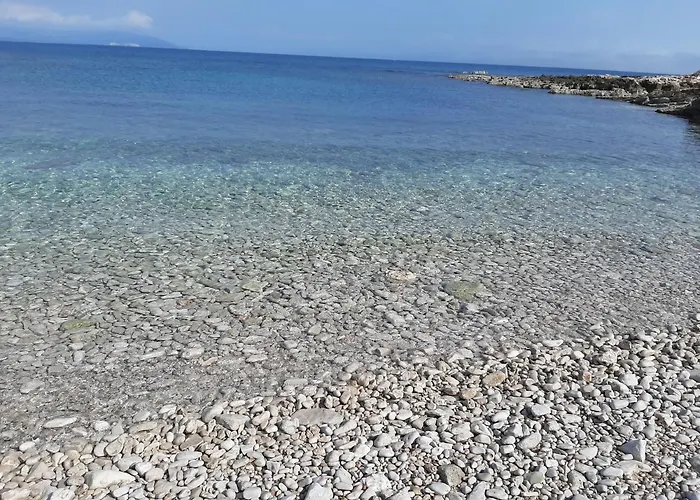 Gæstehus Helles Doppelzimmer Mit Bad, Terrasse Und Pool, Seperater Eingang, Liznjan, Istrien 4*